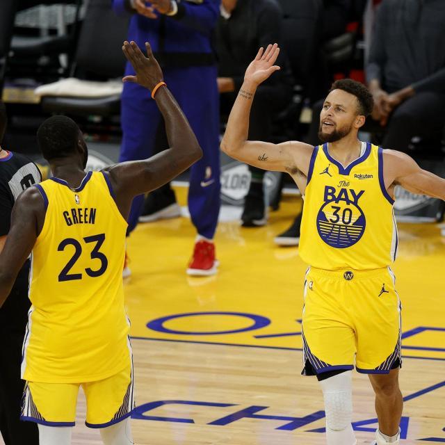 开运体育官方网站-简化战术！勇士围绕库里再变化 萌神新赛季够狠辣